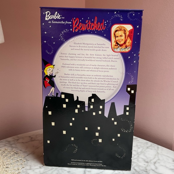 Bewitched Barbie - Picture 6 of 6